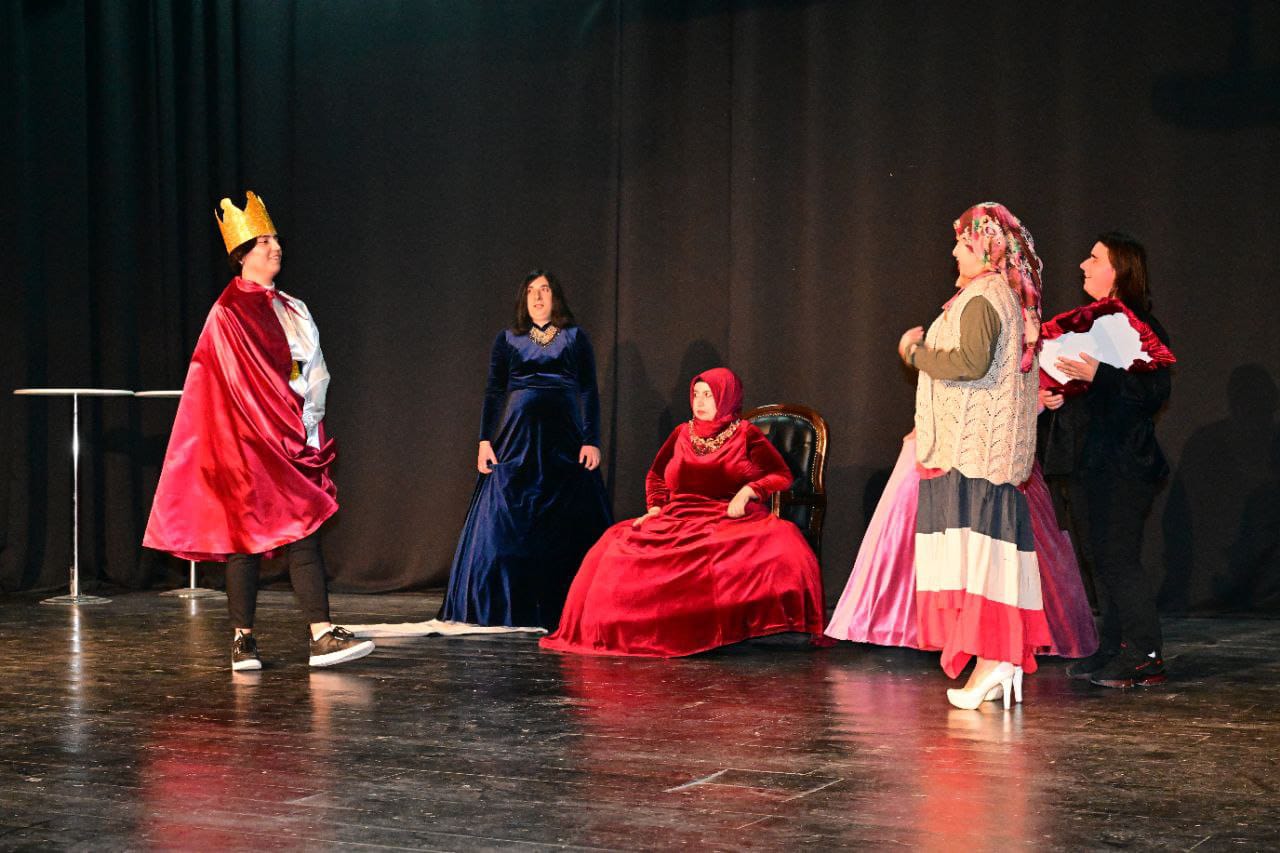 Hanife Yazıcı Engelliler Günü Etkinliğine Katıldı