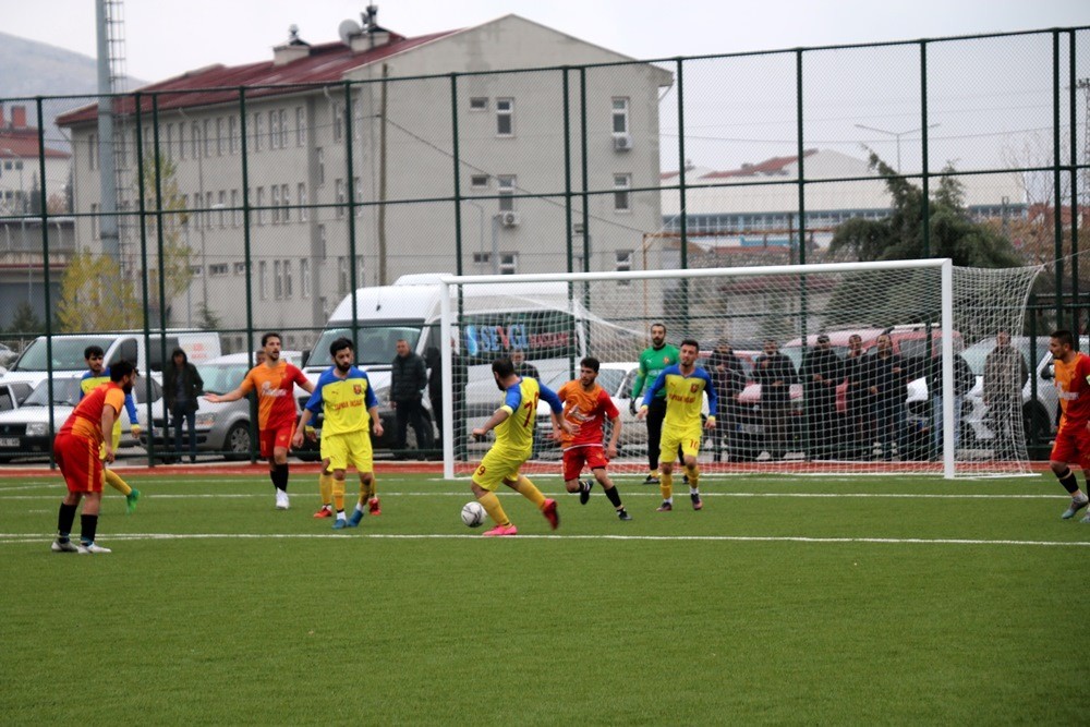 Hekimhan’dan yarım düzine gol