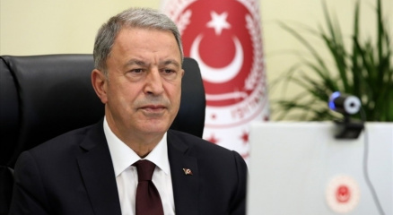 Hulusi Akar Kovid-19'a Yakalandı