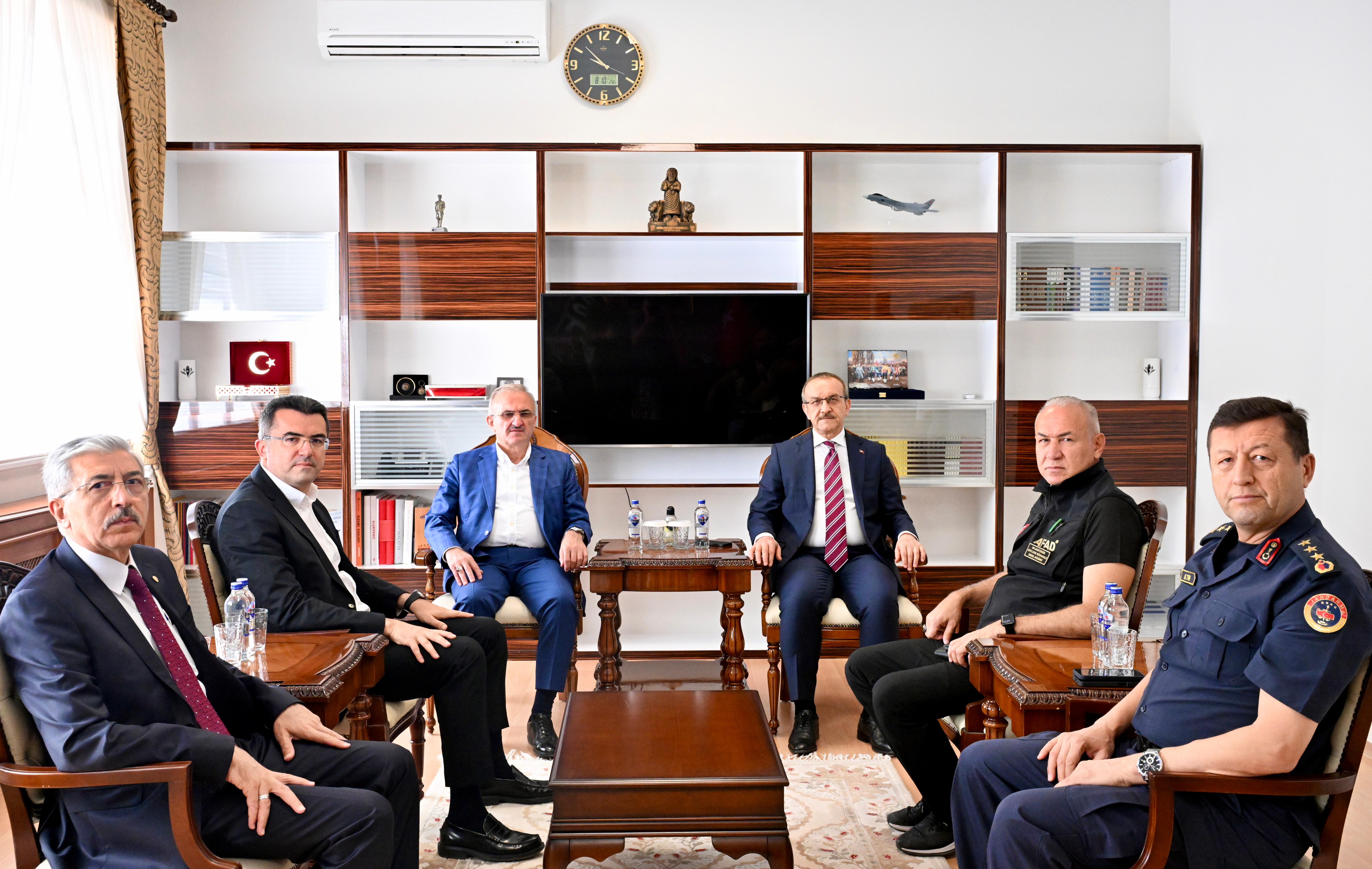 İçişleri Bakan Yardımcısı Münir Karaloğlu ve AFAD Başkanı Vali Okay Memiş İlimizi Ziyaret Etti