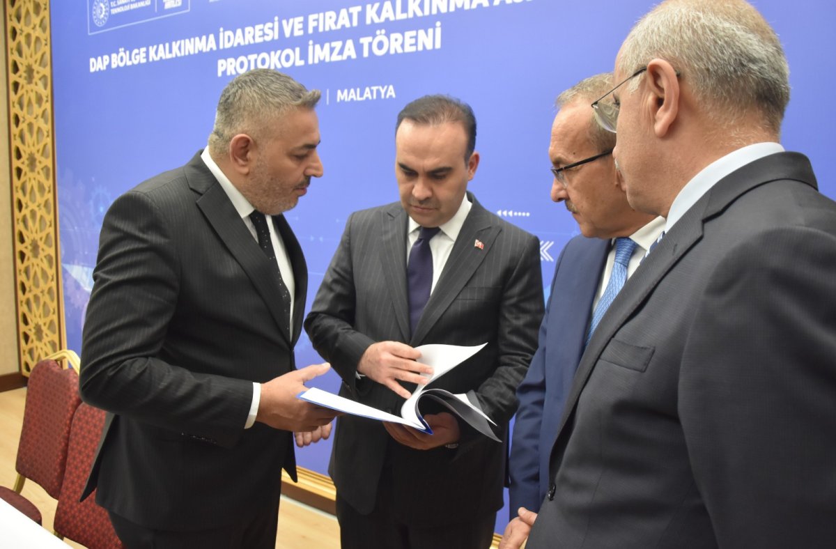 *Başkan Sadıkoğlu, KOSGEB talebini doğrudan Bakan Kacır’a iletti*