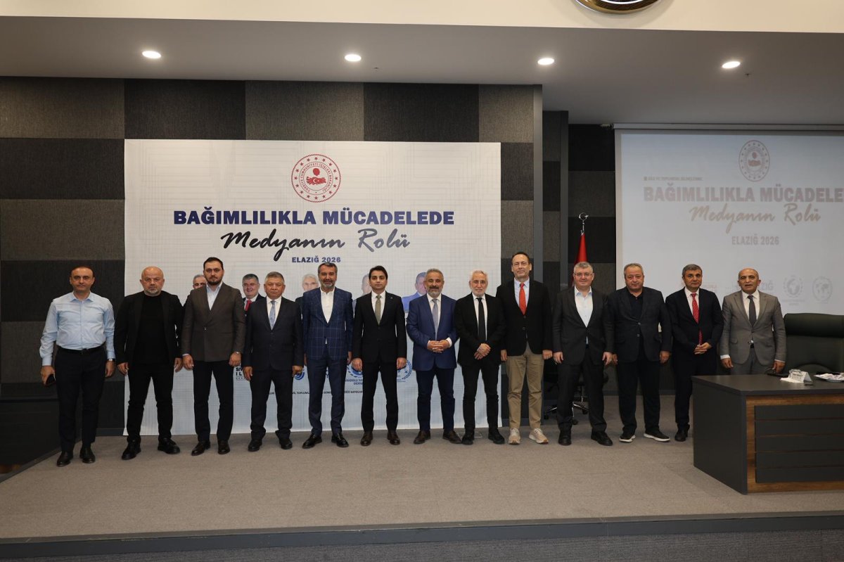 ELAZIĞ'DA “BAĞIMLILIKLA MÜCADELEDE MEDYANIN ROLÜ” PANELİ DÜZENLENDİ