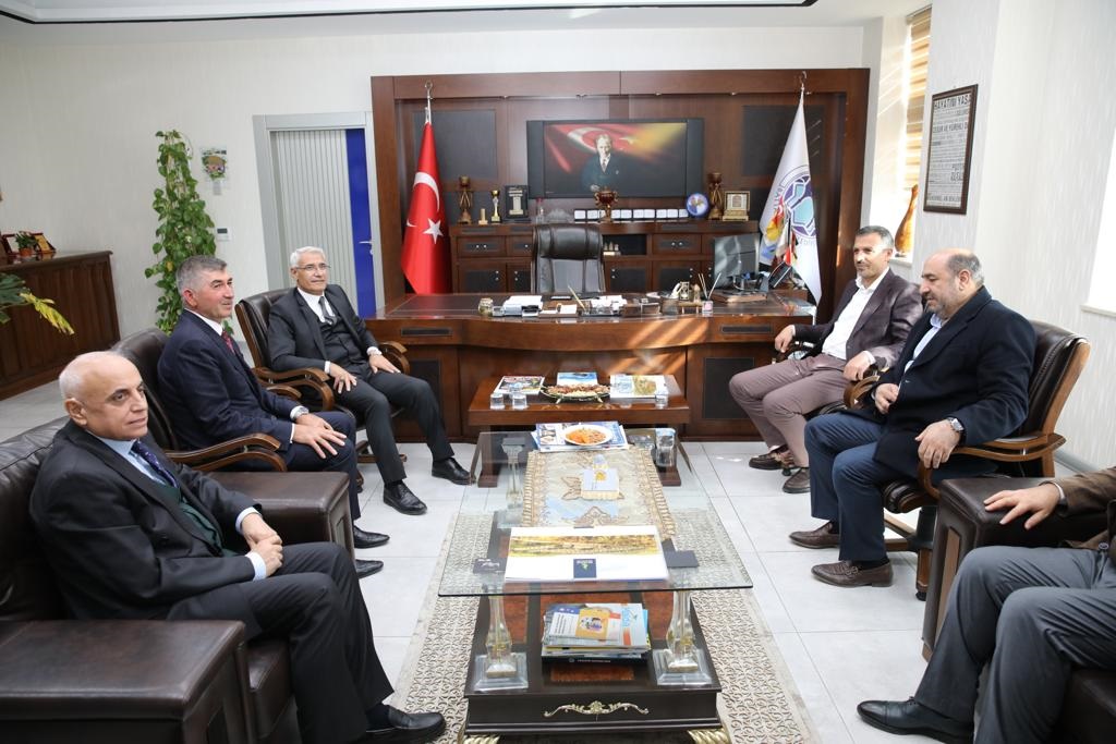 Kardeş Belediye'den Anlamlı Ziyaret