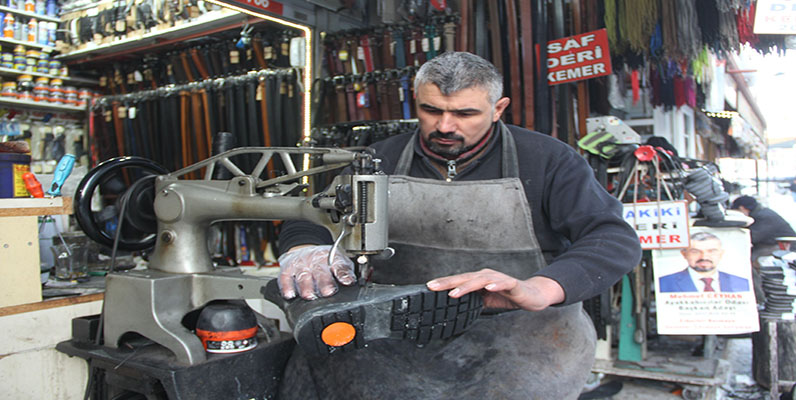 Karlı günlerde ayakkabı tercihi önemli