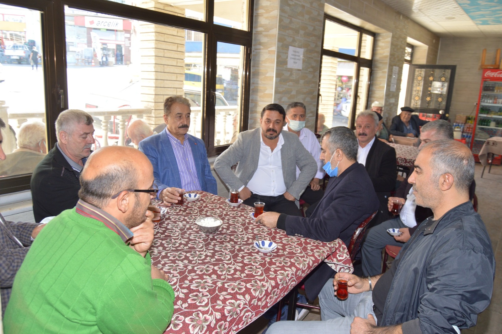 Keskin; “Siyasiler; esnafın kredi, çek, senet ve borçlarını sorsun”