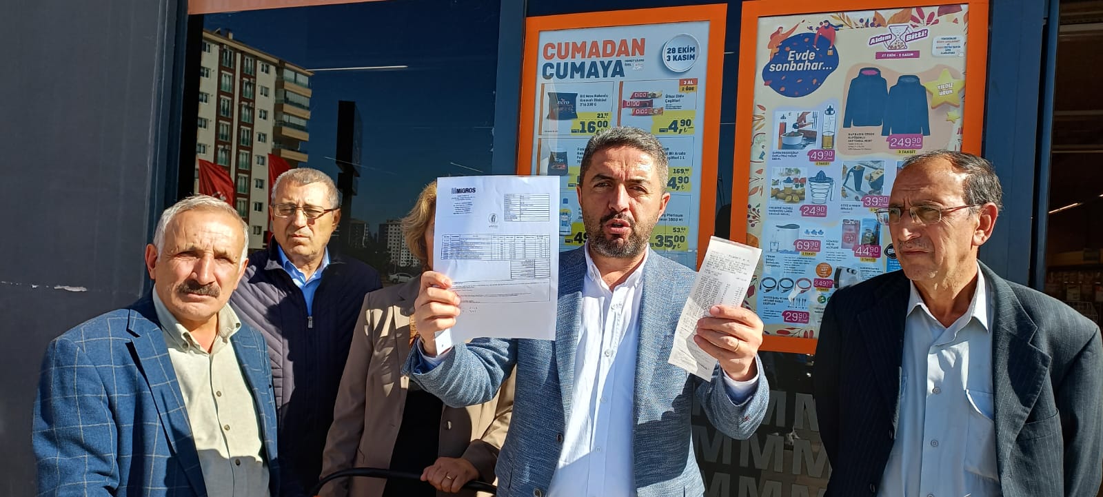 Kiraz Geçtiğimiz Yıl İle Market Fiyatlarını Karşılaştırdı