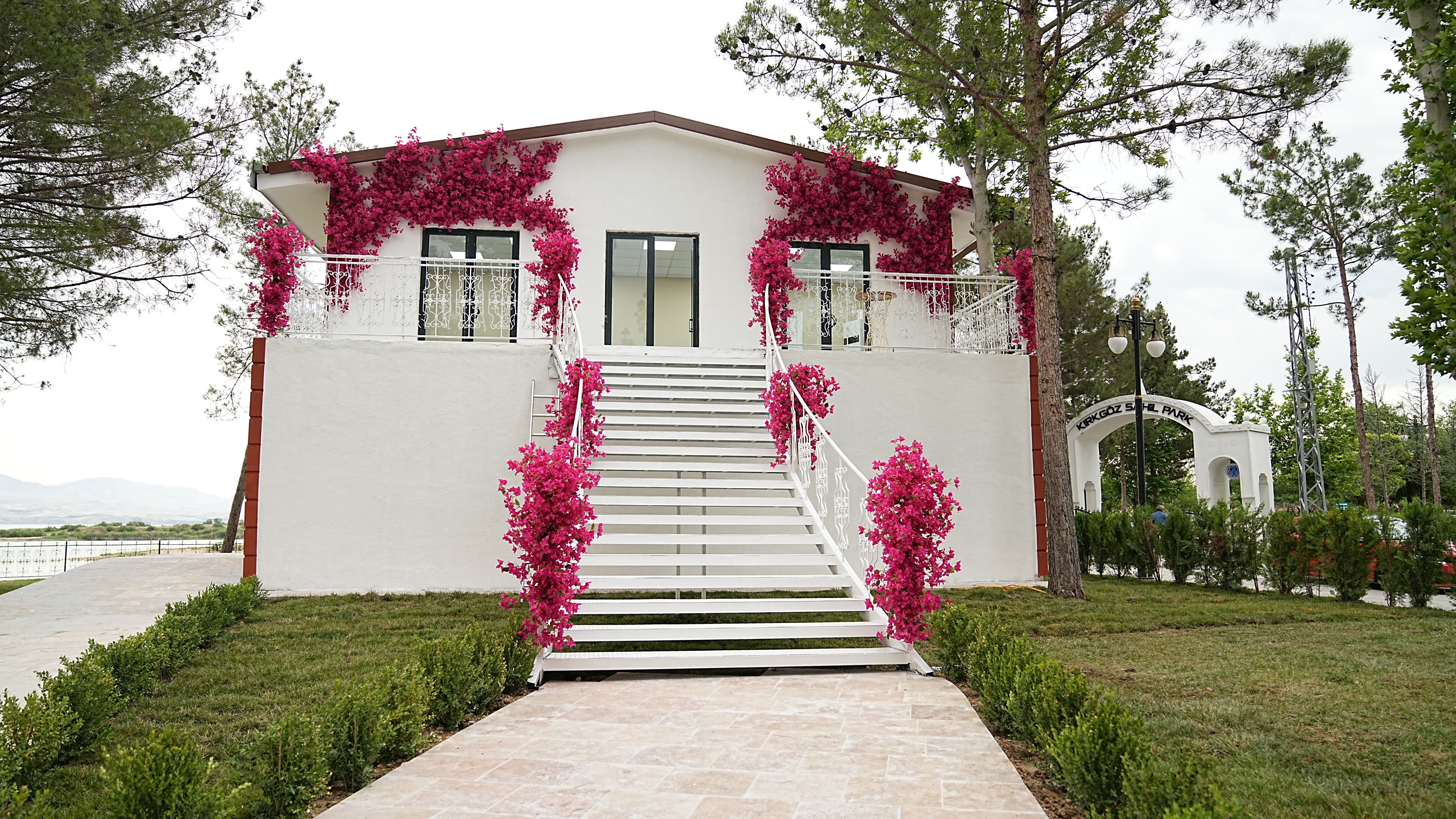 KIRKGÖZ DÜĞÜN SALONU MALATYALILARIN YENİ GÖZDESİ