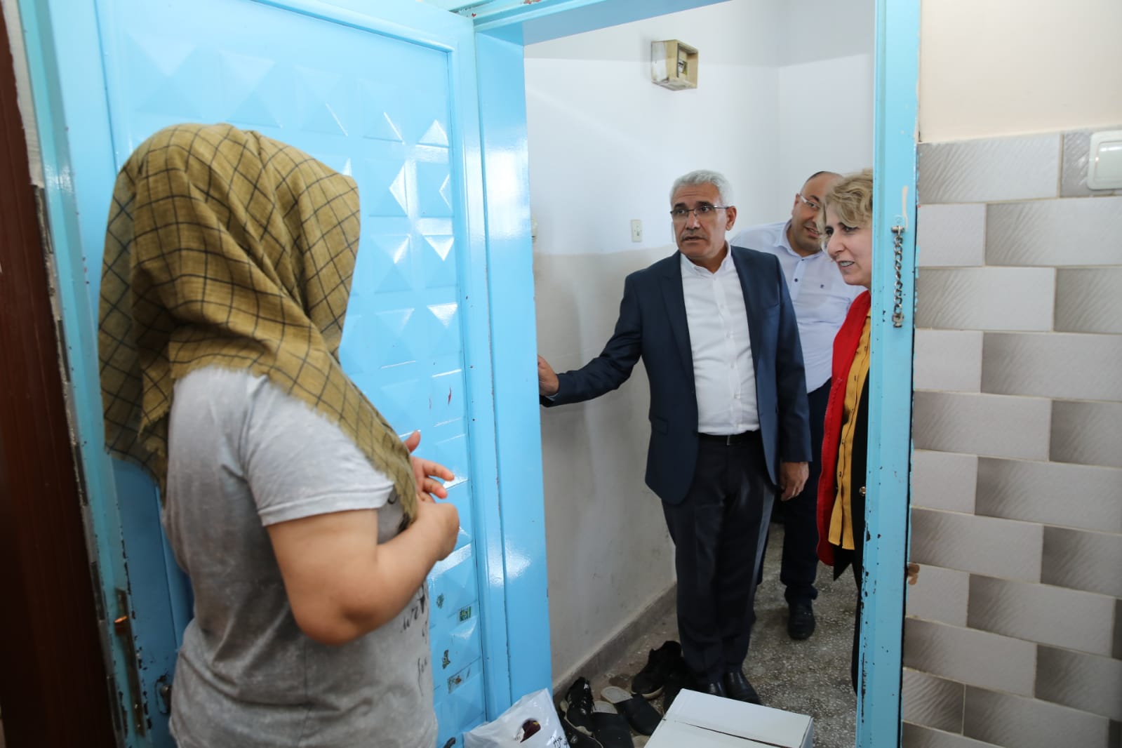 Kızılay'dan İhtiyaç Sahibi Ailelere Yardım Kolisi