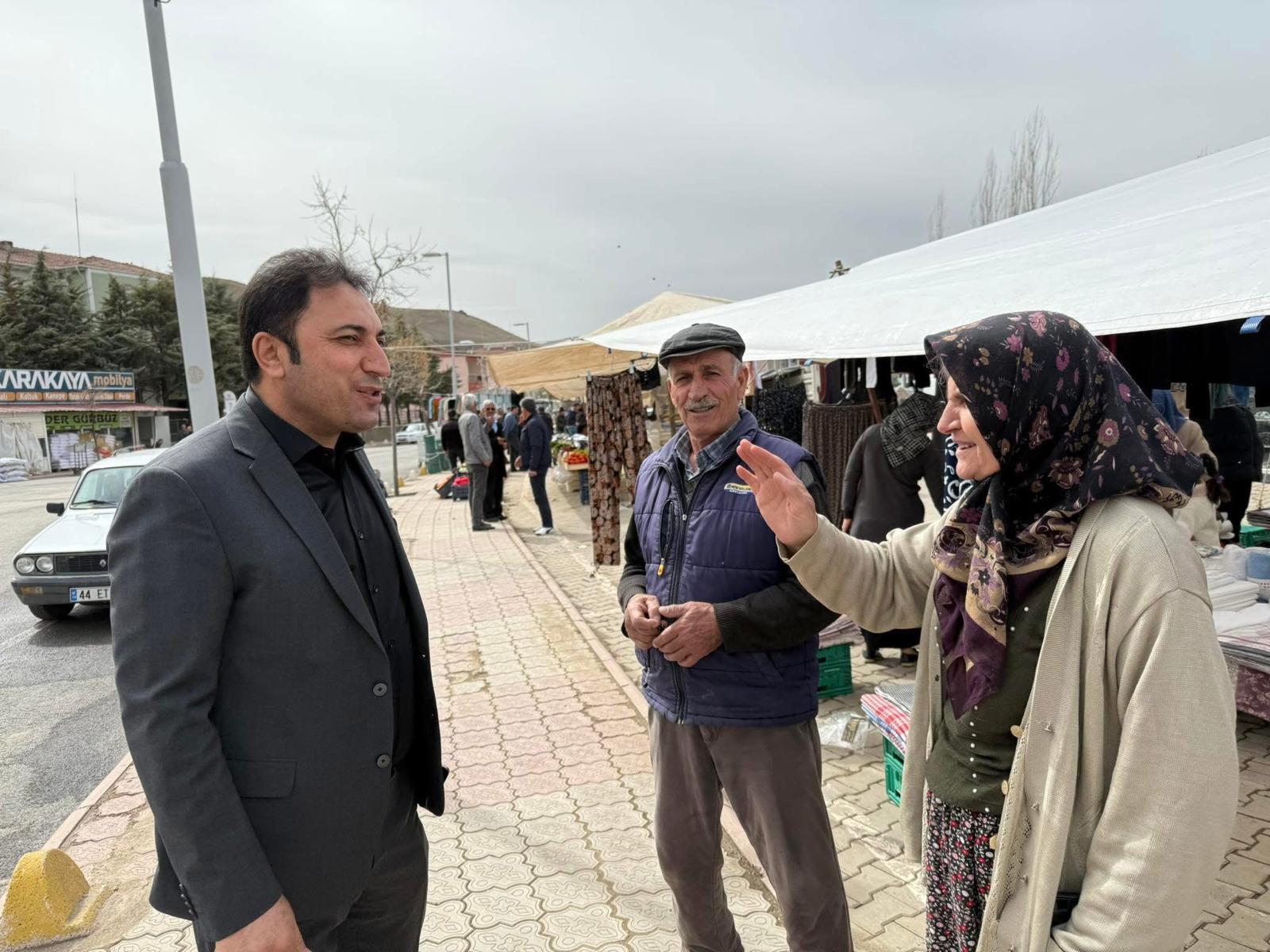 Kuluncak Belediye Başkanı Erhan Cengiz Halkın Gönlünde Taht Kurdu