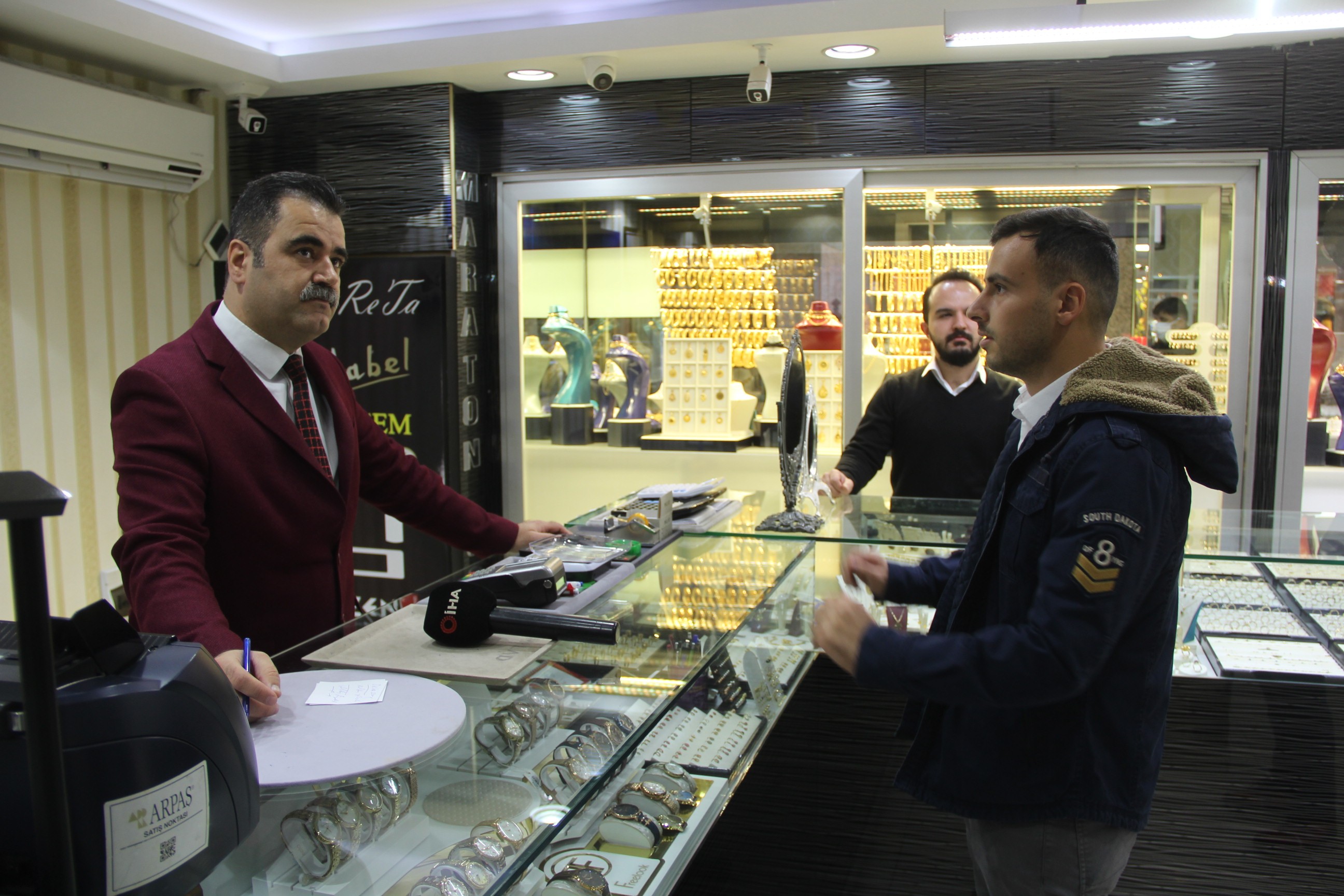 Kuyumculardan "Altın" Tavsiyesi