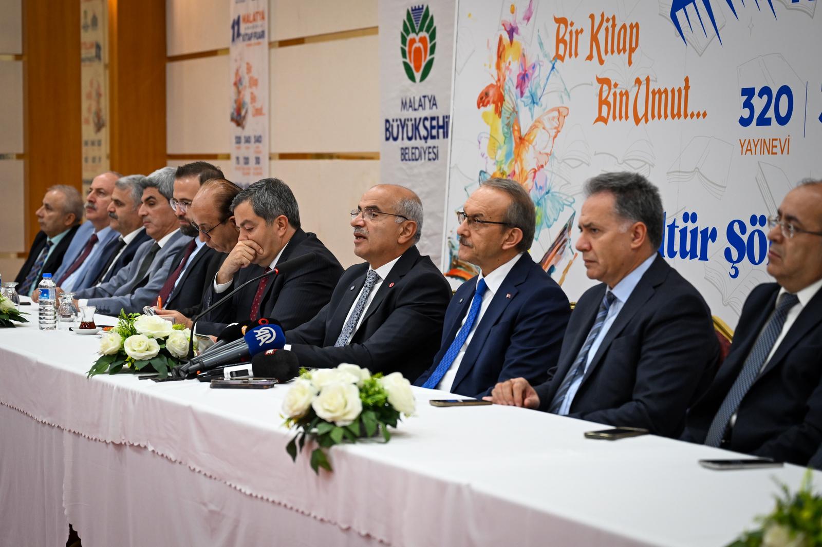 MALATYA ANADOLU KİTAP VE KÜLTÜR FUARI  11'İNCİ KEZ KAPILARINI KİTAPSEVERLERE AÇIYOR