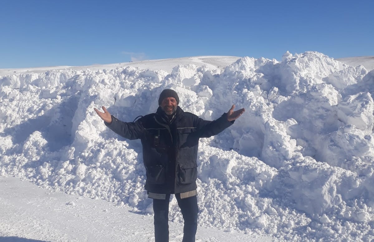 Malatya’da çiftçilerden kar sevinci