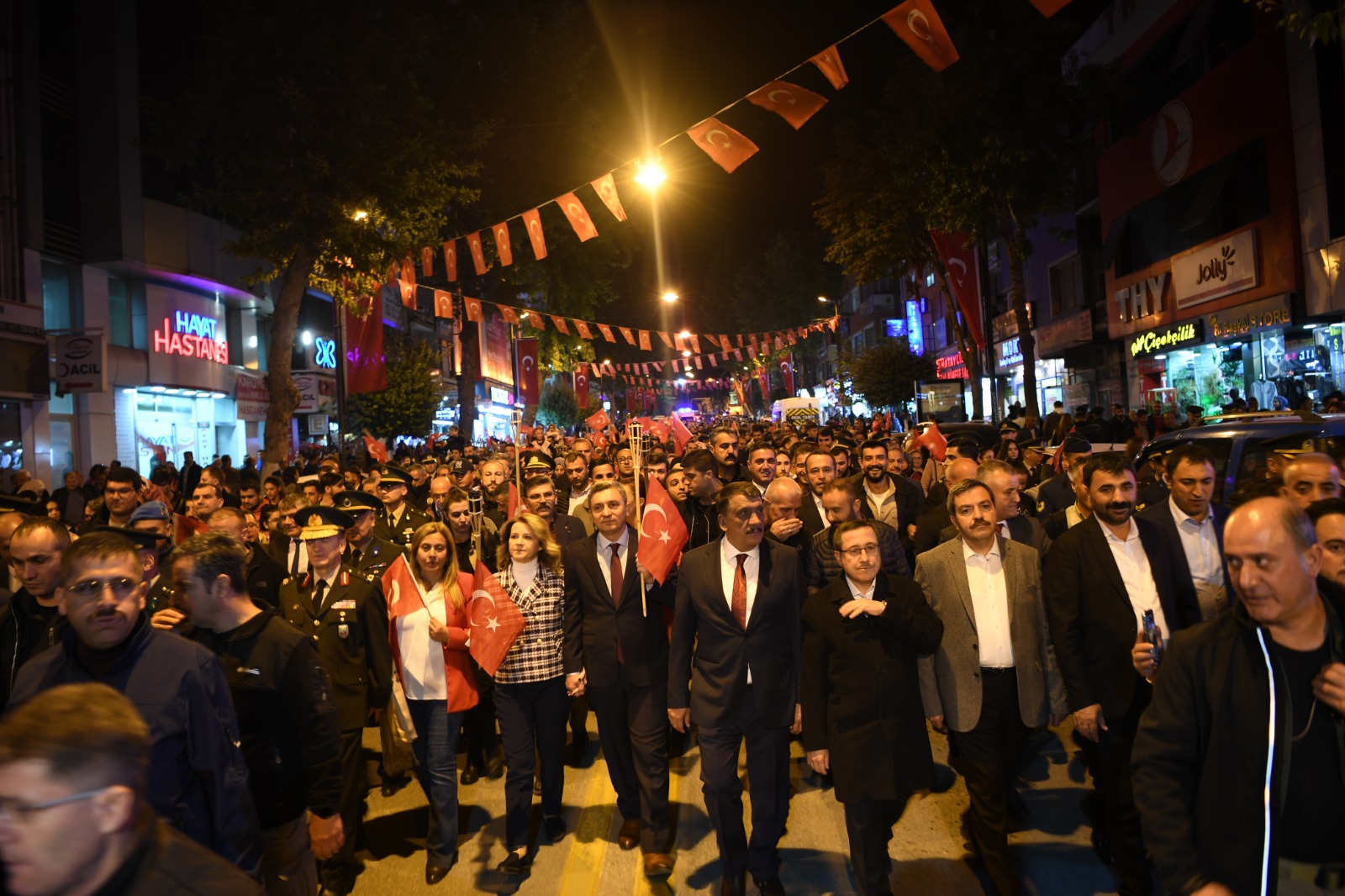 Malatya'da Cumhuriyet Bayramı Çoşkusu