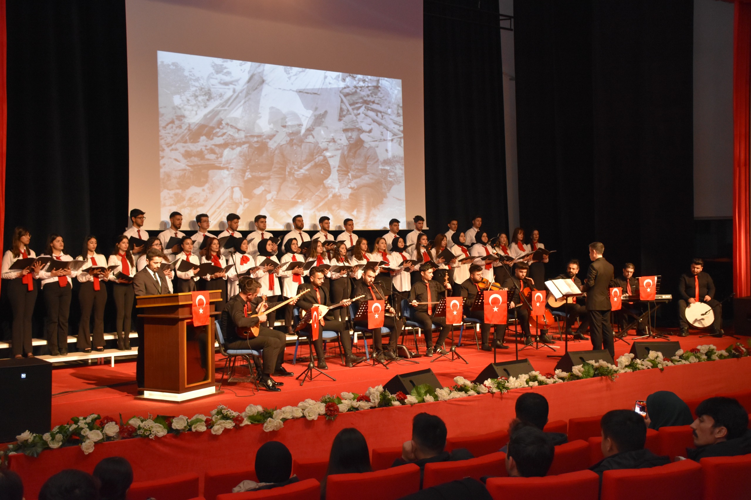 Malatya Turgut Özal Üniversitesinden 18 Mart Çanakkale Konseri