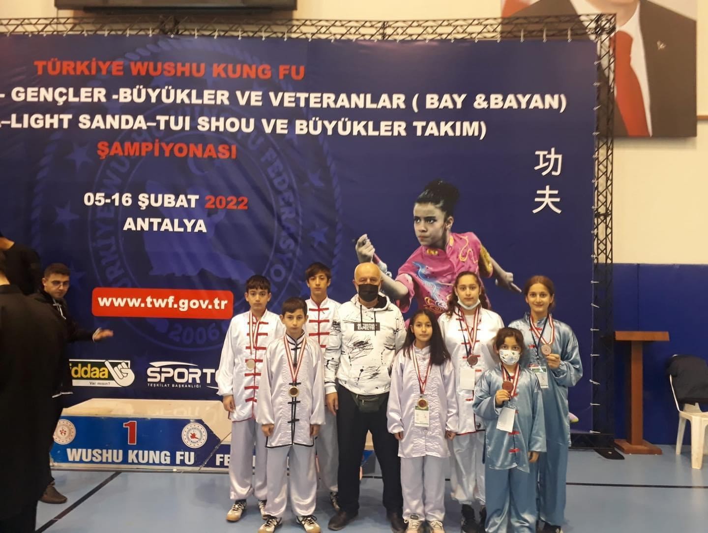 Malatyalı sporcular şampiyonadan 45 madalya ile dönüyor