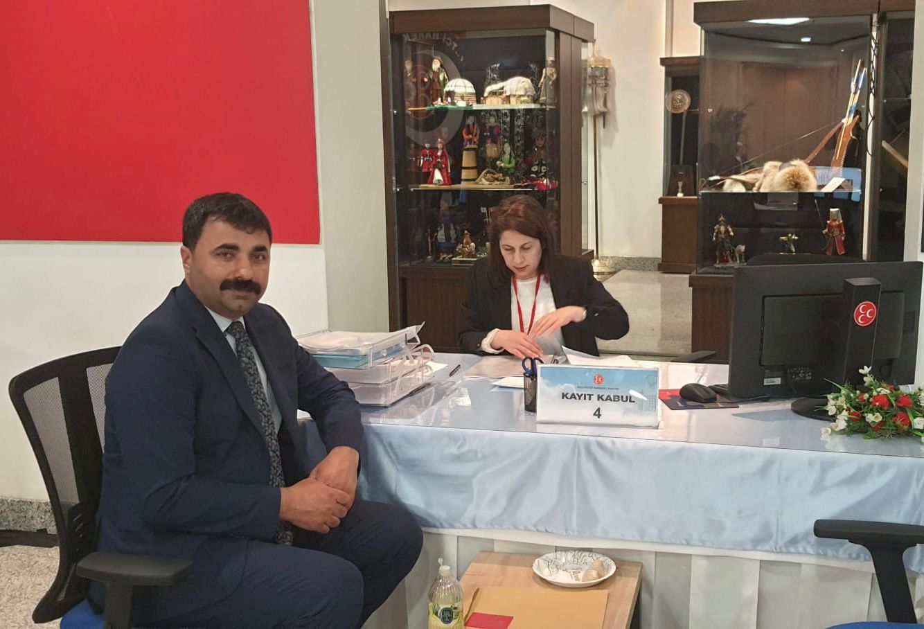 Mesut Samanlı MHP'den Milletvekilliği Aday Adaylığı Başvurusunu Yaptı