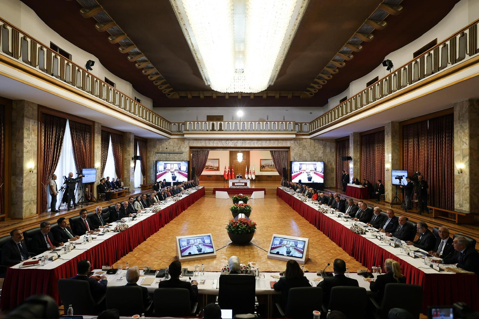 Milletvekili Abdurrahman Babacan:  -"Türkiye, Sosyal Sorunları Kendi Modeliyle Çözüyor"