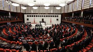 Milyonları İlgilendiren EYT Düzenlemesi Meclisten Geçti