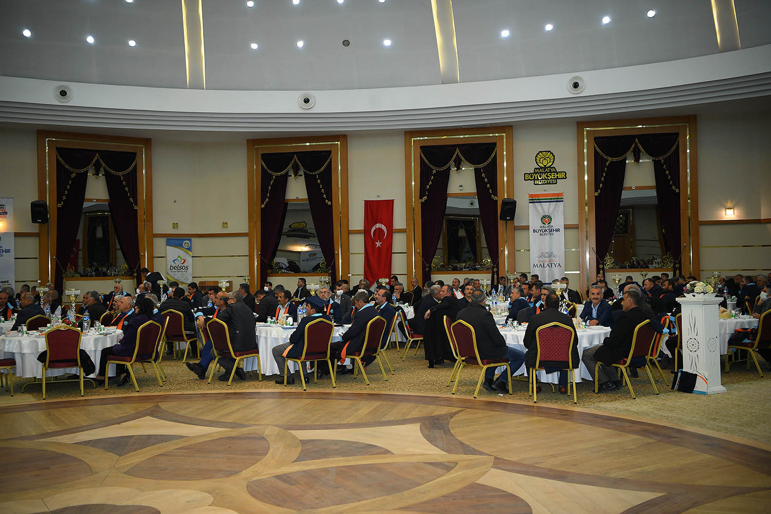 Muhtar Akademisi Sona Erdi