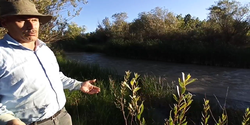 Muhtardan Kirli Su Tepkisi