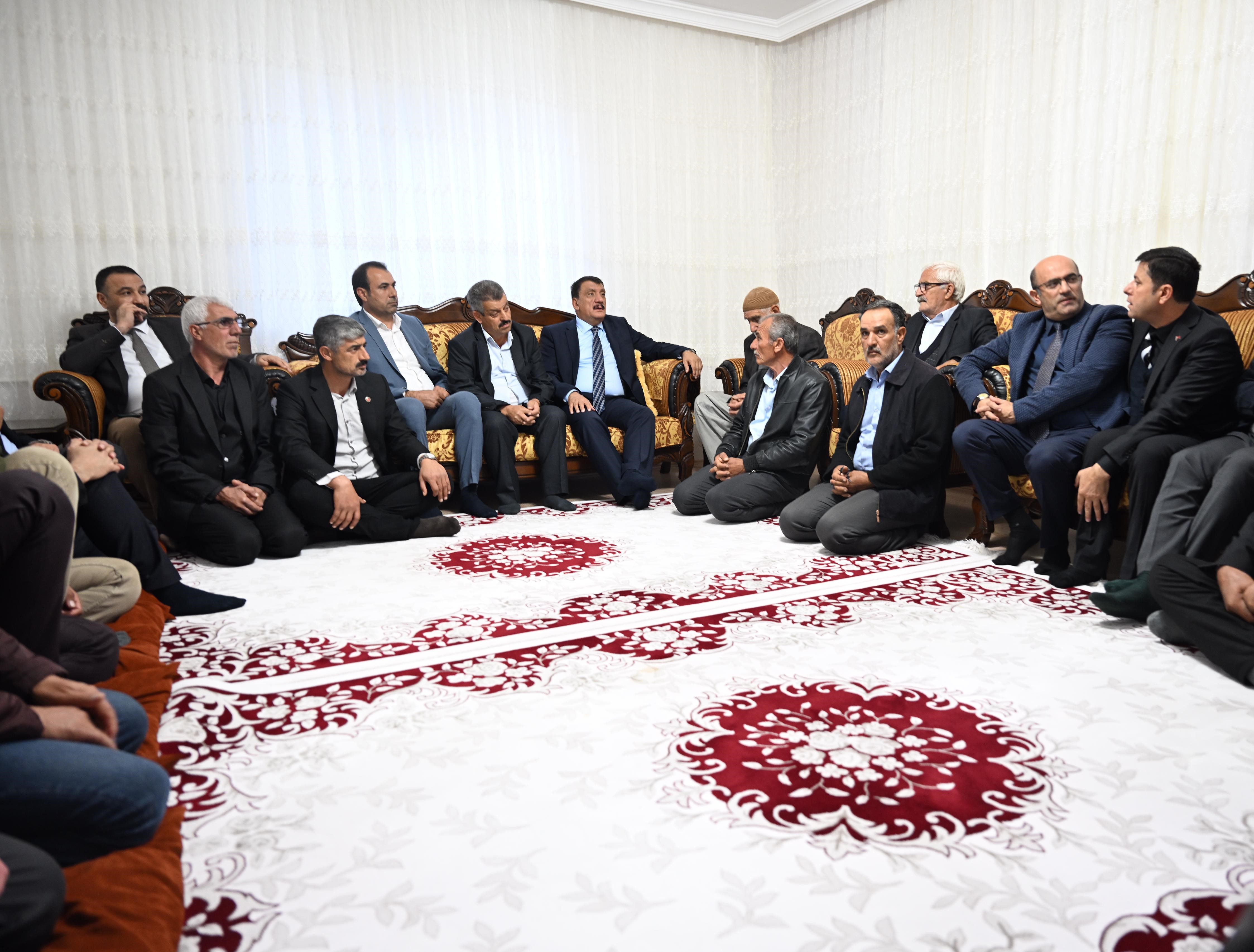 Muhtarlardan Başkan Gürkan'a  Ziyaret