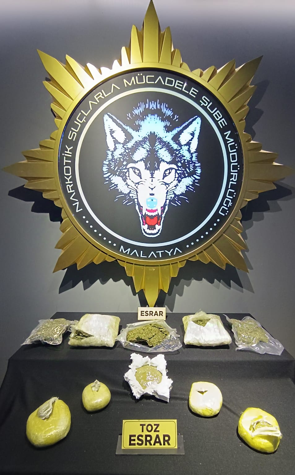 Narkotikten Sokak Satıcılarına Operasyon