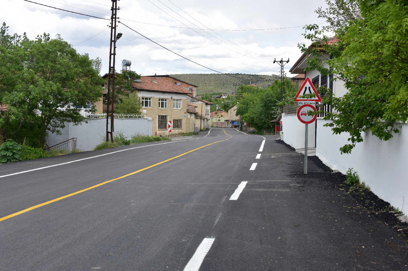Orduzu Mahallesinde Asfaltlama Çalışmaları Sürüyor