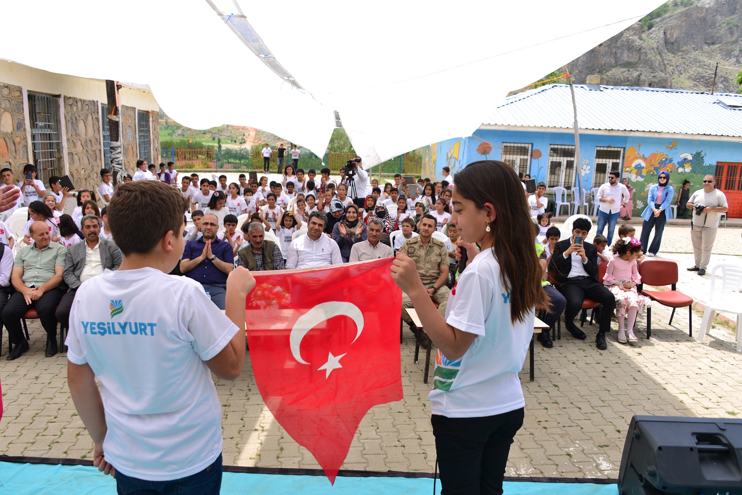Porga Çocuk Şenliği Renkli Anlara Sahne Oldu