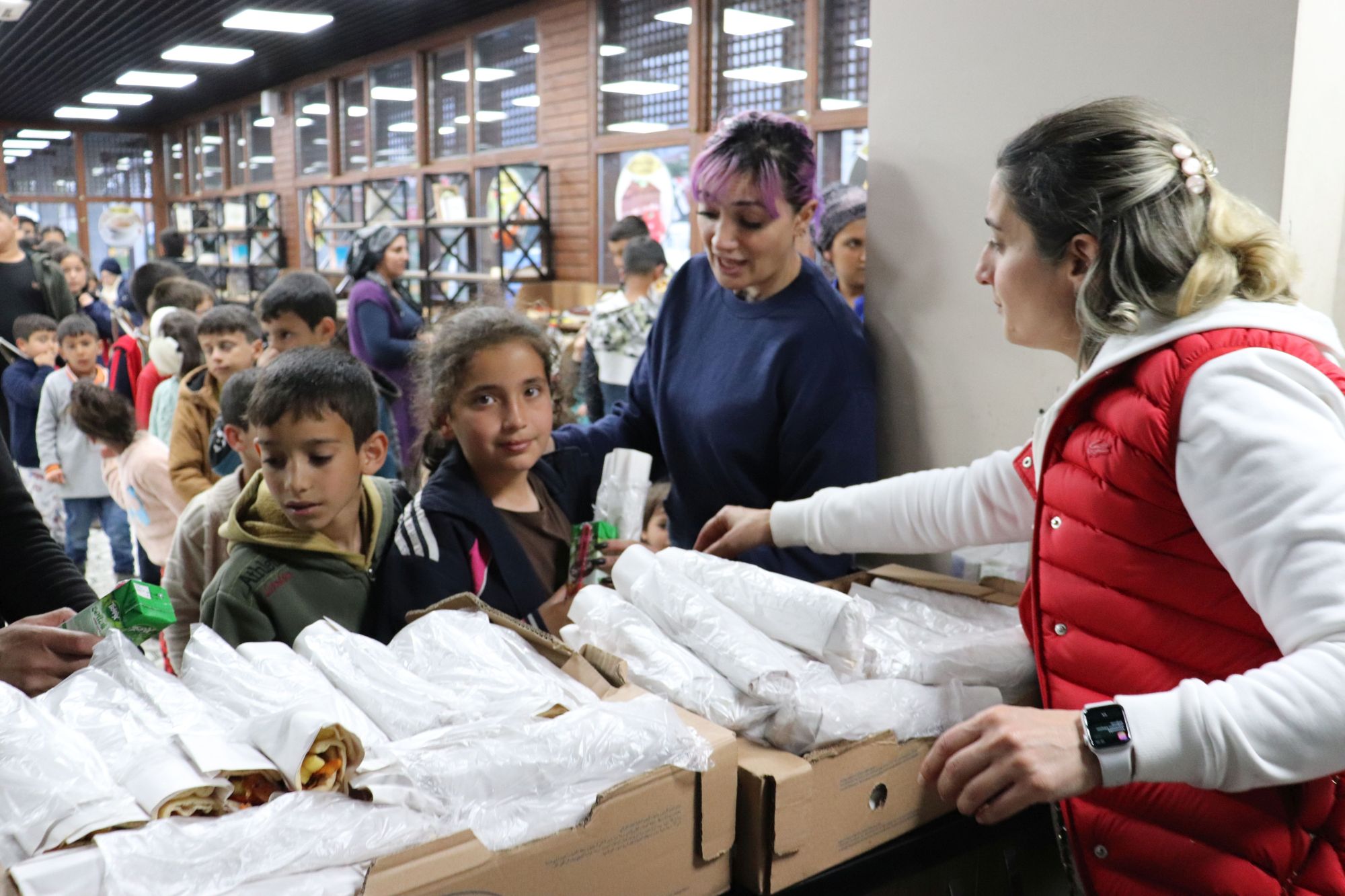 Pütürge-Doğanyol Eğitim Vakfından Çocuklara Destek