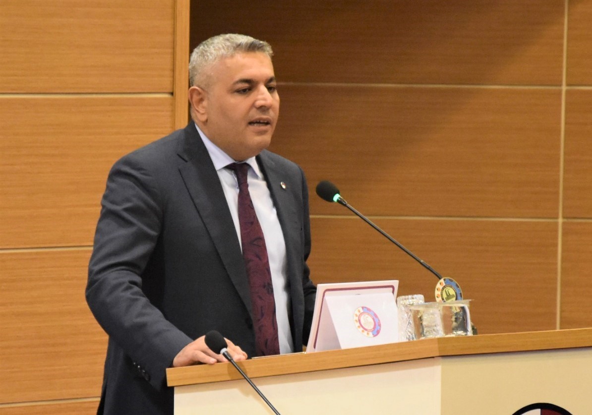 Sadıkoğlu: “Sigorta prim teşviki ve asgari ücret desteği devam etmeli”