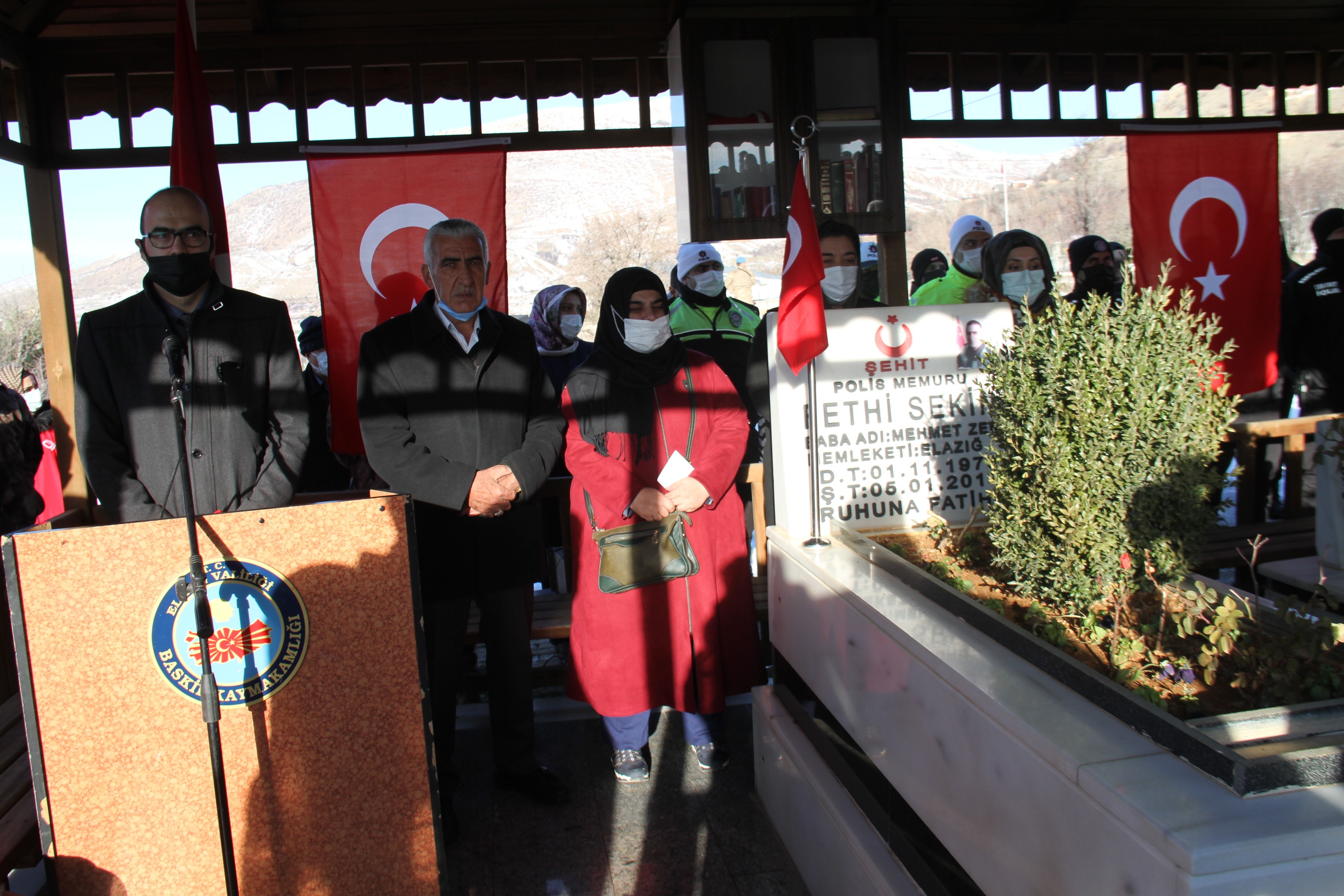 Şehit Fethi Sekin Kabri Başında Anıldı