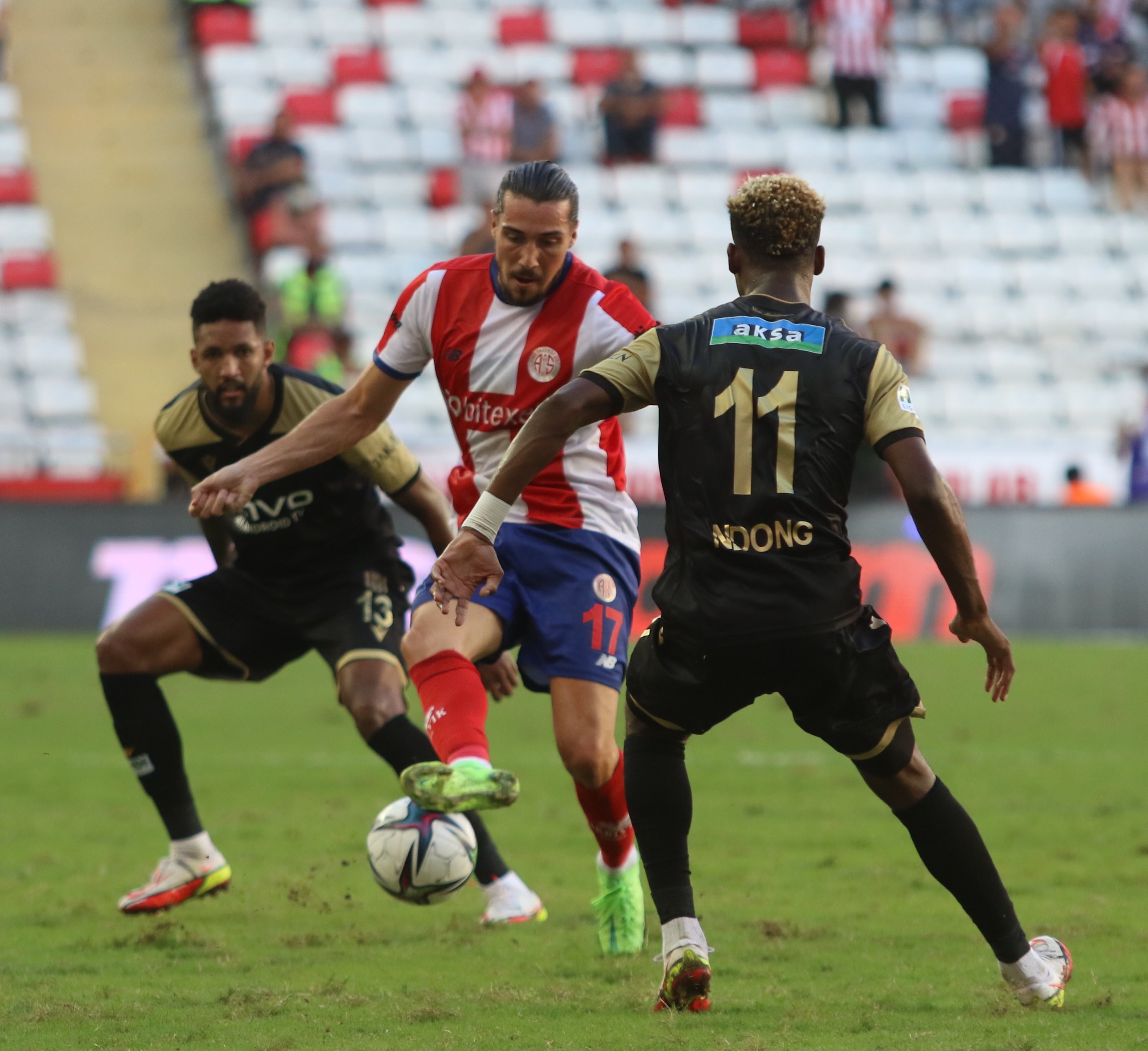 Süper Lig: FT Antalyaspor: 1 - Yeni Malatyaspor: 0 (Maç sonucu)