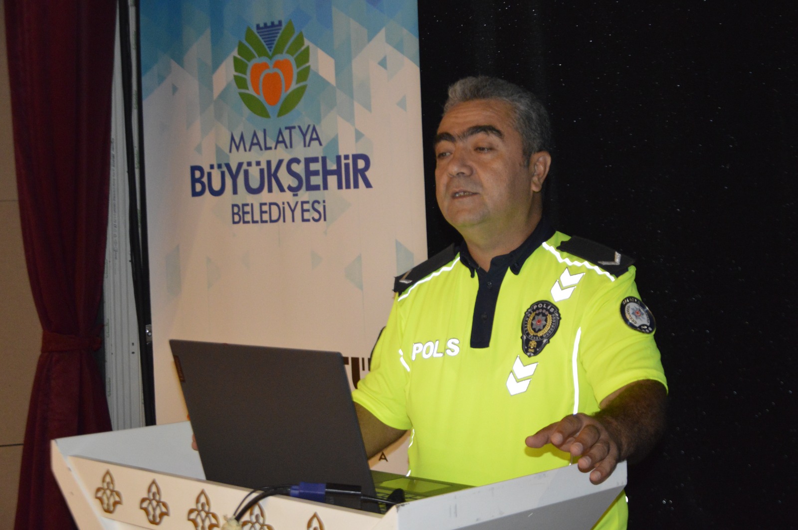 Sürücülere Trafik Eğitimi Verildi