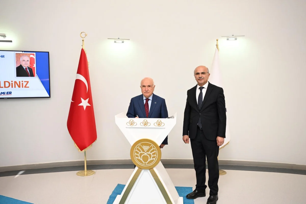 TBMM eski Başkanı Cemil Çiçek Malatya’da Başkan Er ile görüştü