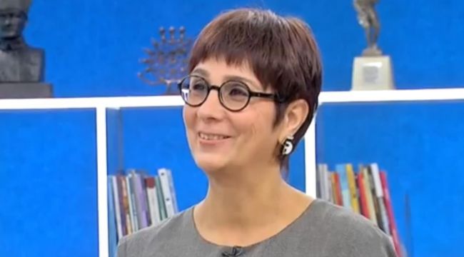 Tezcan Karakuş Candan, PKK kanalı sunucusuna verdikleri ödüle gelen tepkilere yanıt verdi