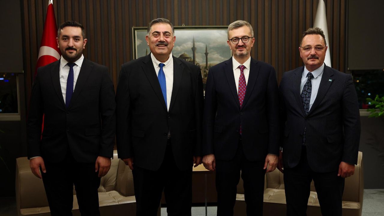 TİMBİR heyetinden İletişim Başkanı Burhanettin Duran’a ziyaret - Birlik Haber Ajansı