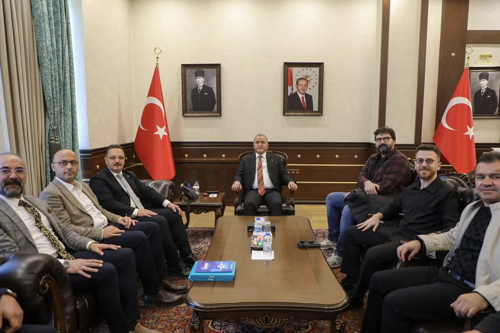 TİMBİR ve İMEF’den Elazığ Valisi Hatipoğlu’na ziyaret - Birlik Haber Ajansı