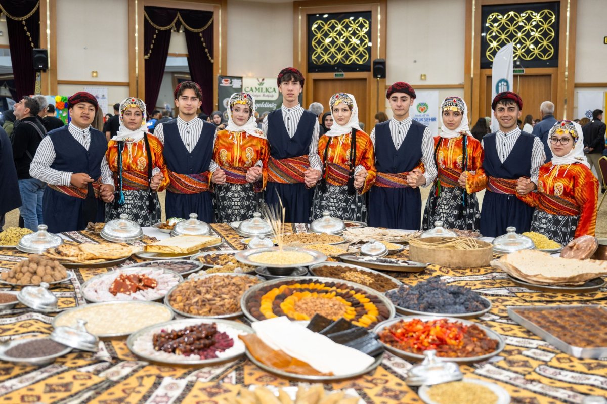 Malatya’da Türk  Haftası Düzenlenen Etkinliklerle Kutlanıyor