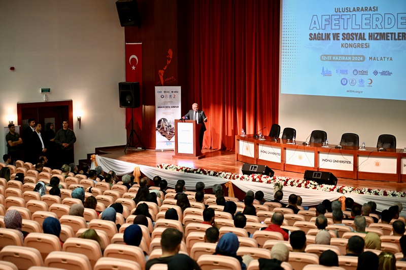 Uluslararası Afetlerde Sağlık Ve Sosyal Hizmetler Kongresi Düzenlendi