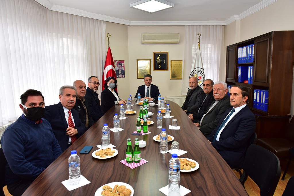 Vali Baruş Malatya Eğitim Vakfı’nı Ziyaret Etti