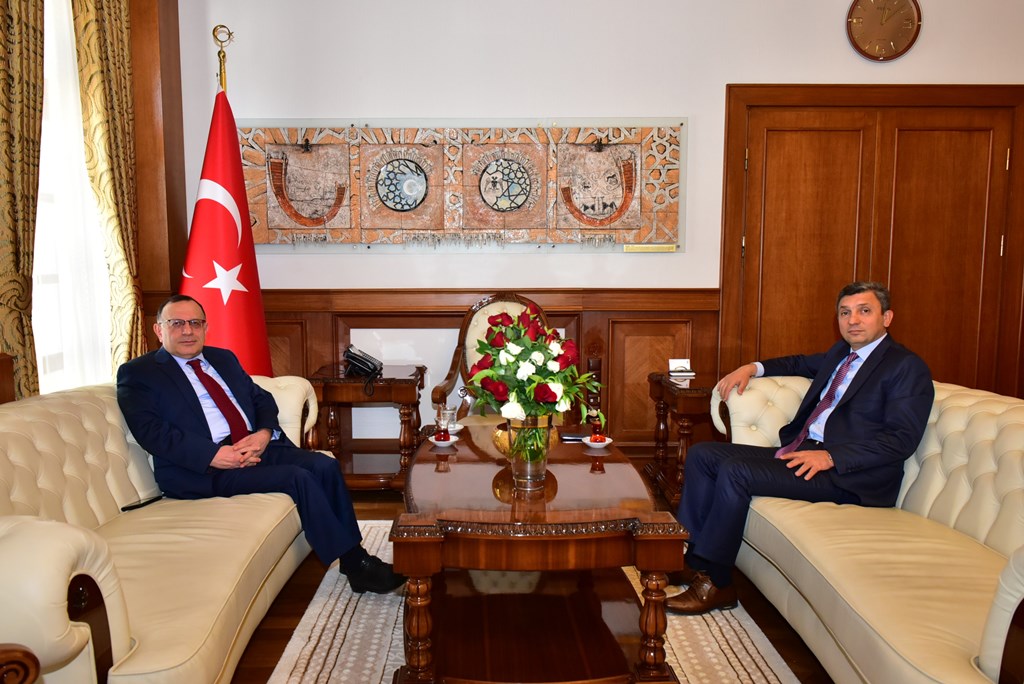 Vali Saran’dan Vali Şahin’e ‘Hayırlı Olsun’ Ziyareti