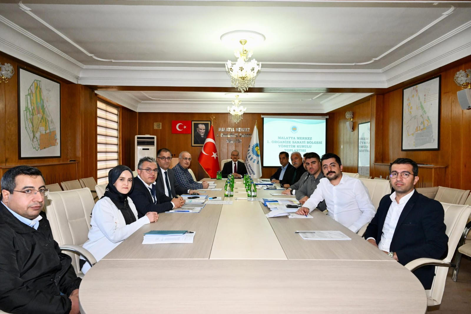 Vali Seddar Yavuz Başkanlığında I.OSB Olağan Yönetim Kurulu Toplantısı Gerçekleştirildi