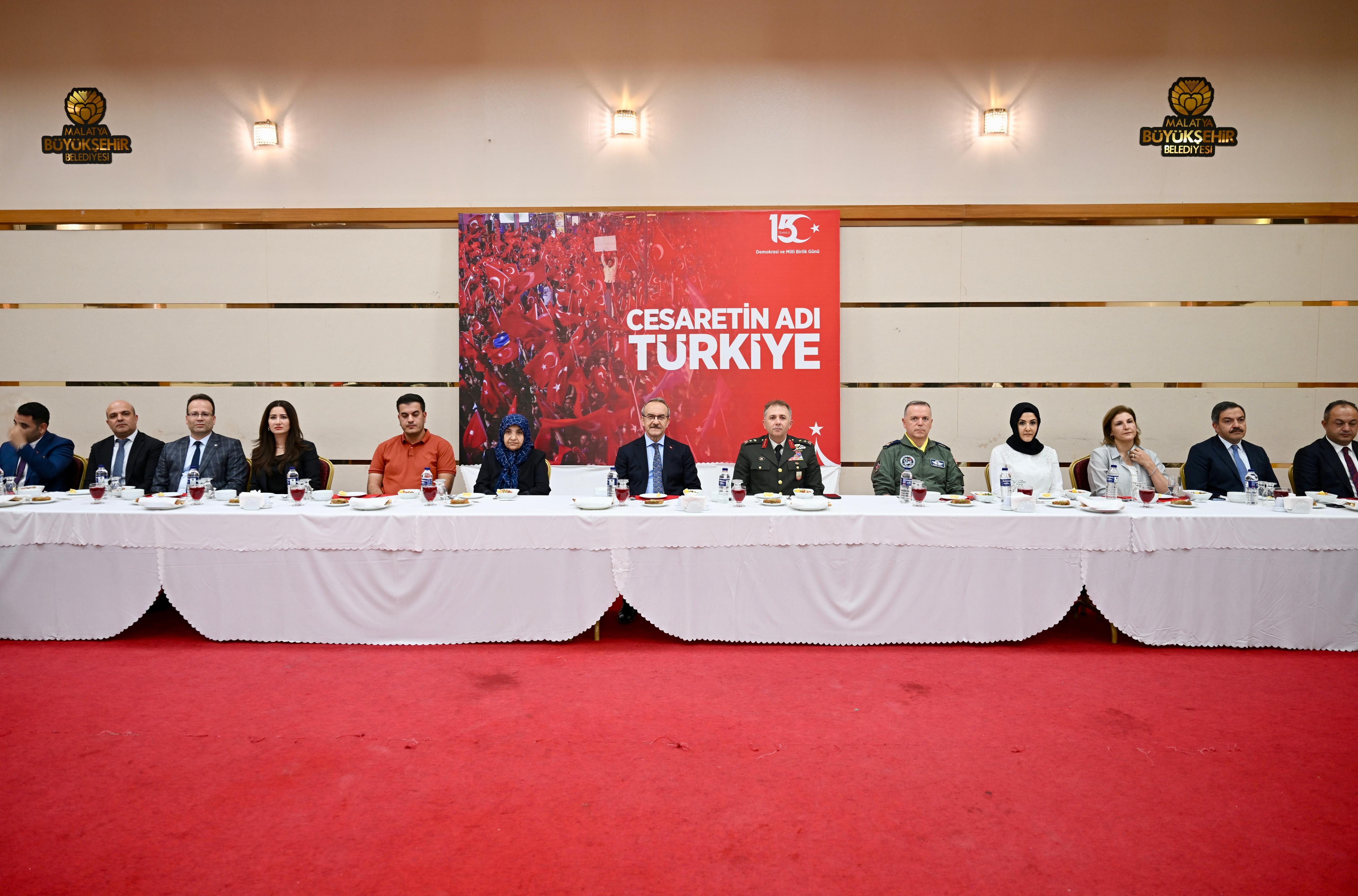 Vali Yavuz 15 Temmuz Şehit ve Gazi Aileleri ile Buluştu