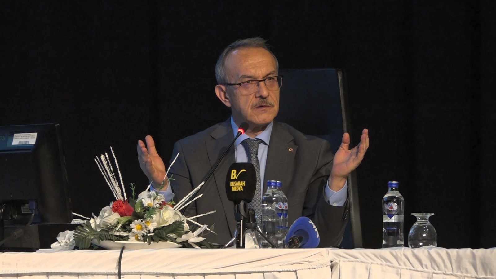 Vali Yavuz: “Ağır Hasarlı Yapıları Savunmak İnsanlığa İhanettir
