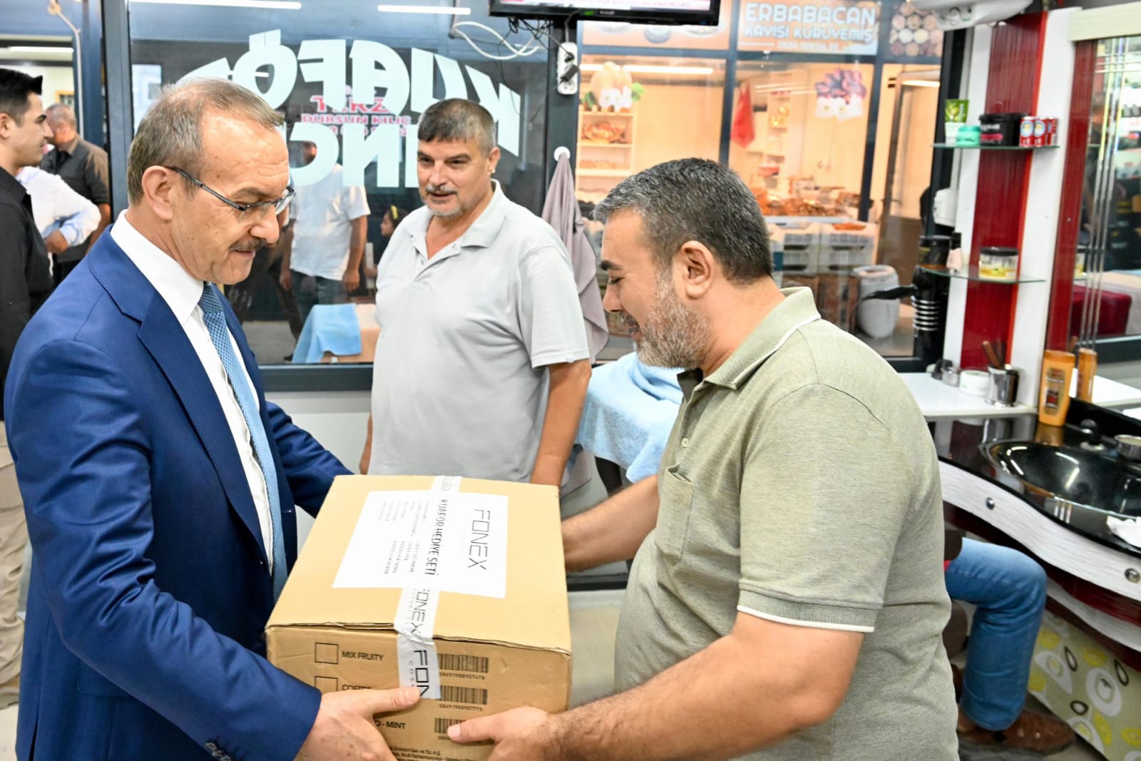 Vali Yavuz'dan Esnaf Ziyareti