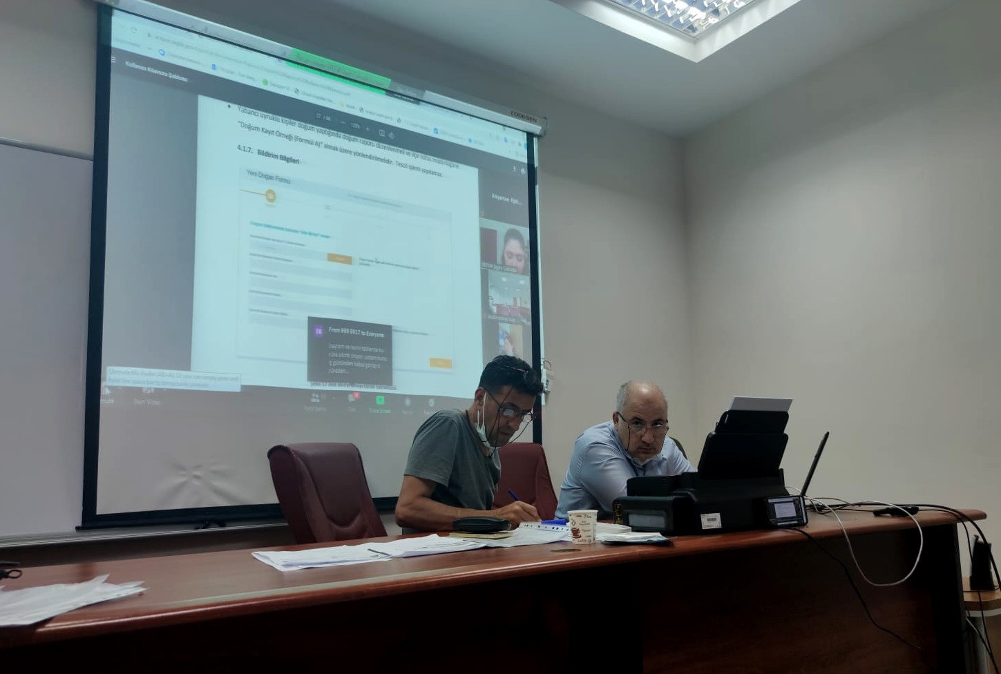 Yeni doğan bebeklerin kimlik başvurusunu hastane yapacak