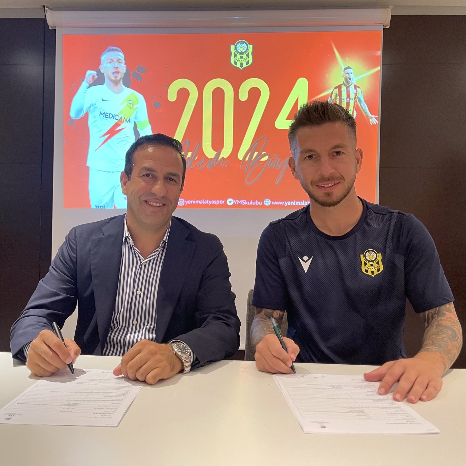 Yeni Malatyaspor Adem Büyük ile sözleşme uzattı