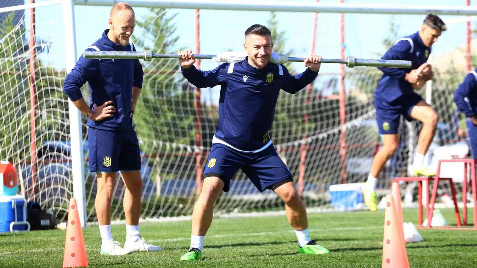 Yeni Malatyaspor’da Kasımpaşa maçı hazırlıkları sürüyor