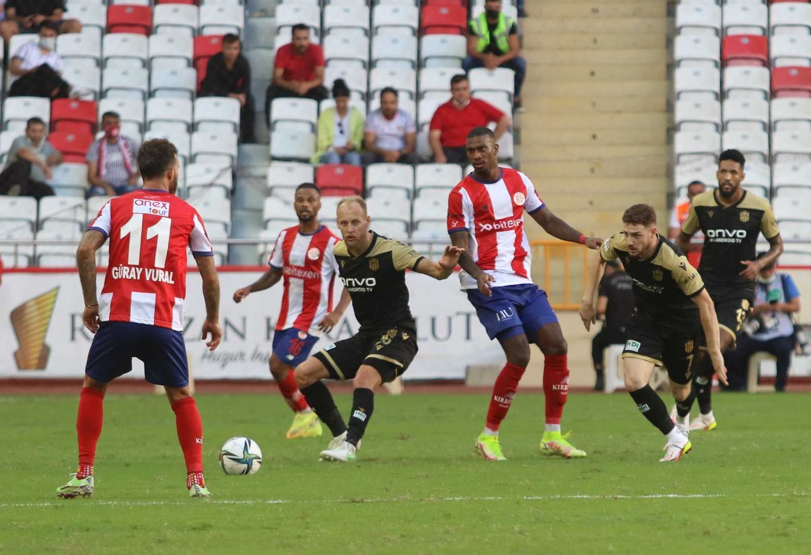 Yeni Malatyaspor galibiyete hasret kaldı