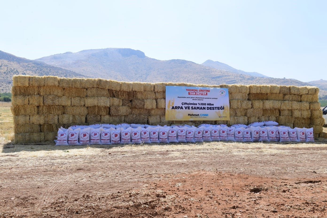 Yeşilyurt Belediyesi Depremzede Çiftçileri Unutmadı